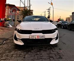 كيا K5